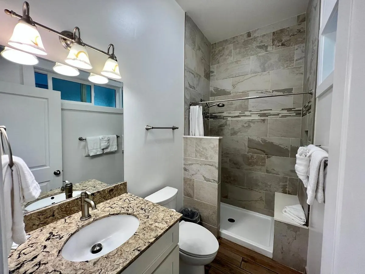 Unit 7 Maui Ohana Modern Studio Wailuku Apartment